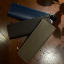 [フレンチカーフ]<br>ファスナーペンケース<br>color：ダークブラウン