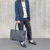[フレンチカーフ] <br>ロワイヤルMトートバッグ<br>color：ネイビー×ターコイズステッチ×内装レッド<br>【８月下旬入荷予定】